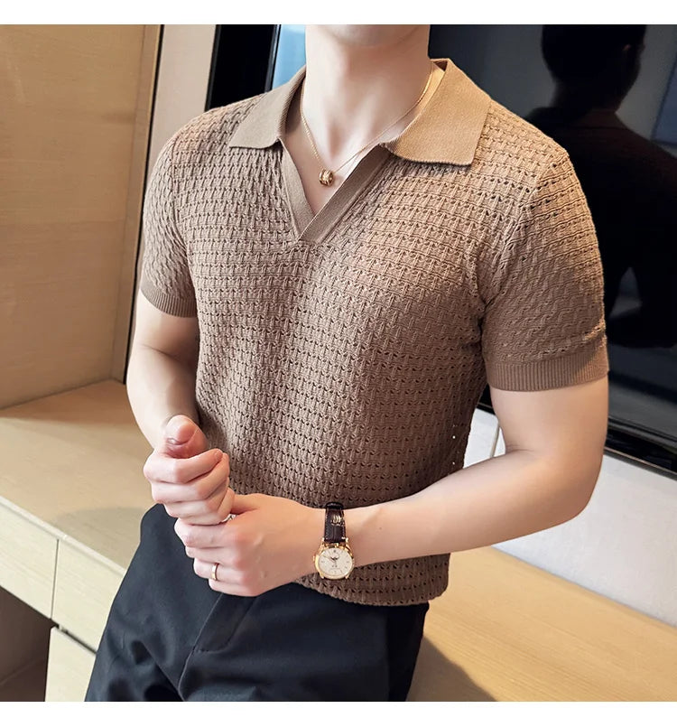 Weymar Essential™ V-Neck T-Shirt