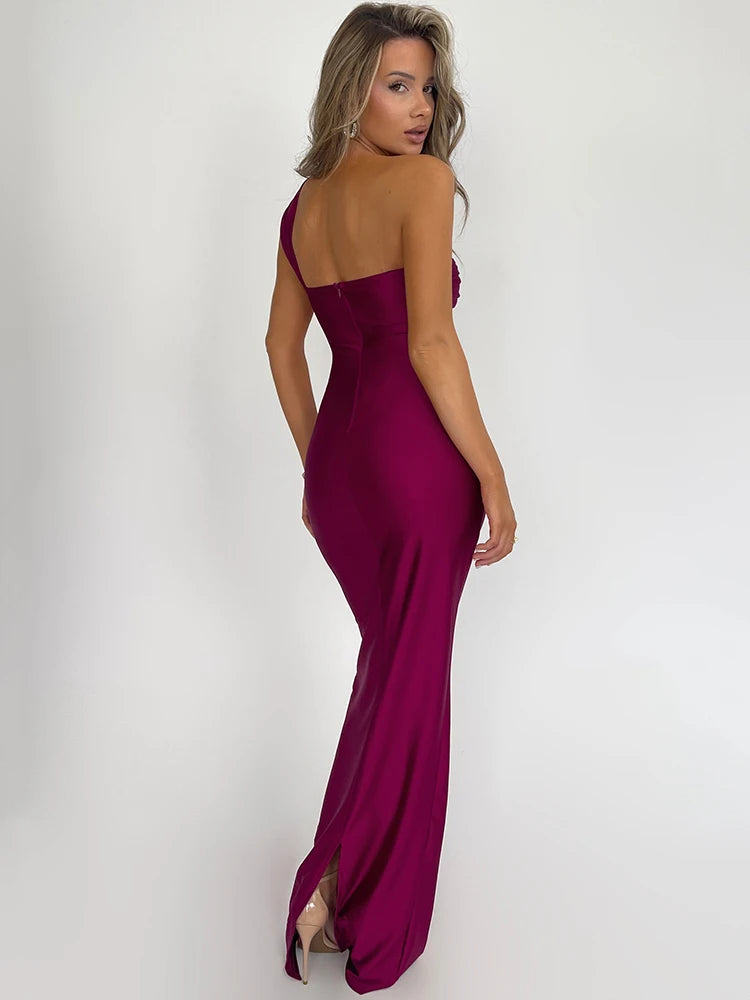 Elvora Chic™ Strapless Maxi Dress