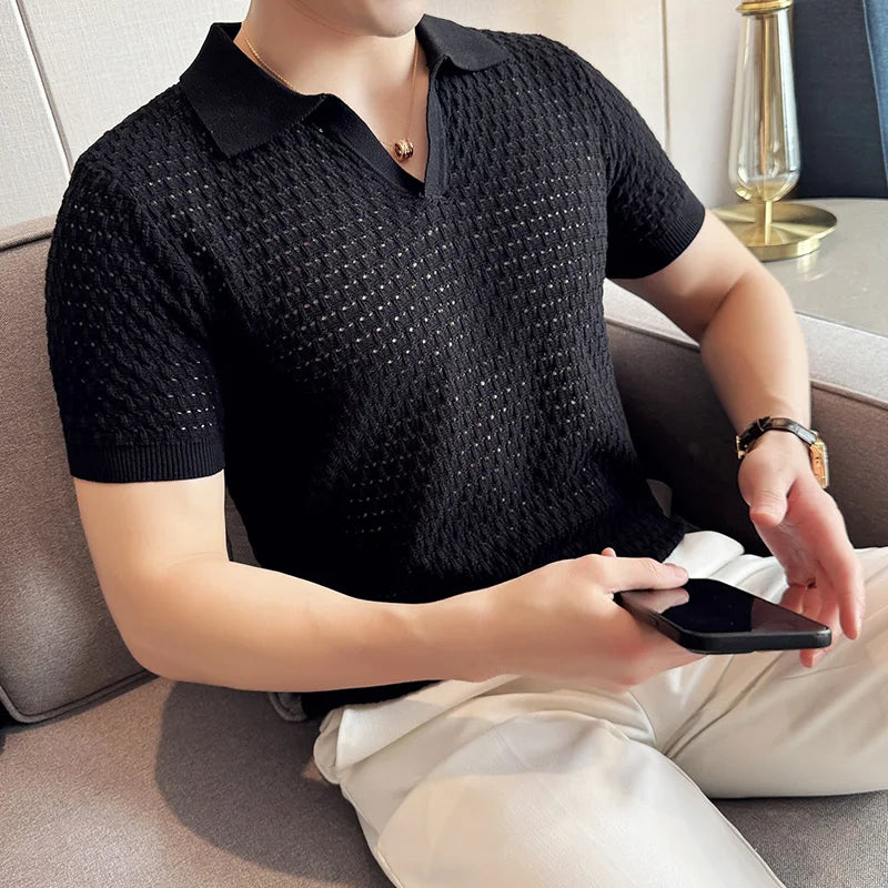 Weymar Essential™ V-Neck T-Shirt